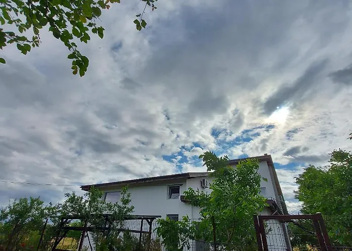 Villa Romelia - Select Apartments